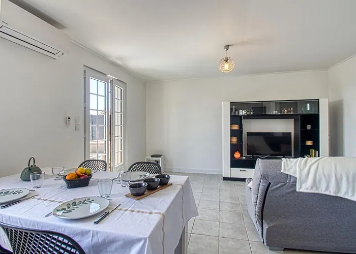 Apartment Fleurie By Interhome
