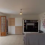 Appartamento Fleurie By Interhome *